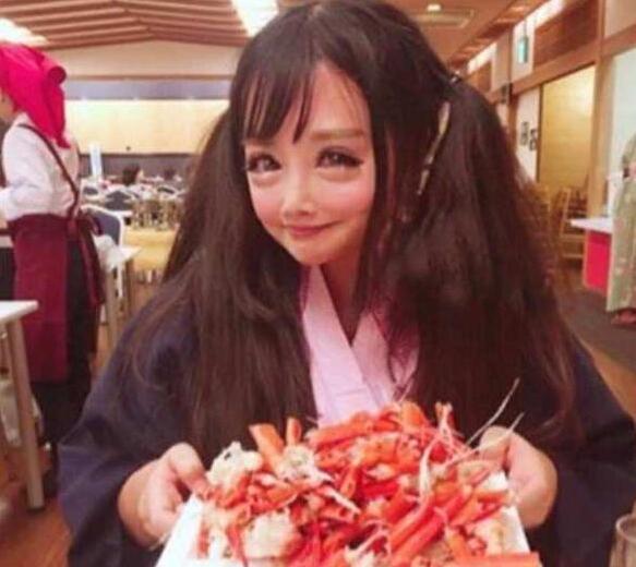 19岁女孩花600万整容成美少女战士，日本网友表示很心爱！