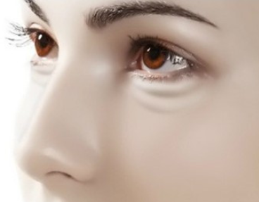 福州博美医疗整形医院眼袋整形术让你的眼睛美丽动人