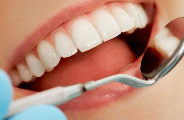 一般种植牙能用多少年 <font color=red>西安莲湖圣贝口腔整形医院</font>地址