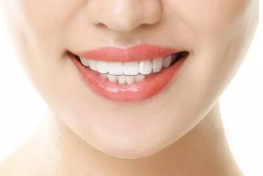 黑龙江佳木斯大学口腔医学院整形科美白牙齿需要多少钱
