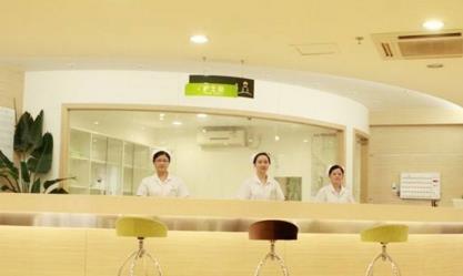 上海华美整容医院开眼角要多少钱 杨亚益医生价格实惠