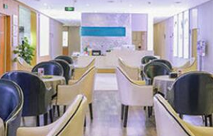 重庆祛红血丝医院 重庆整形医院私立排名榜 各院价格表